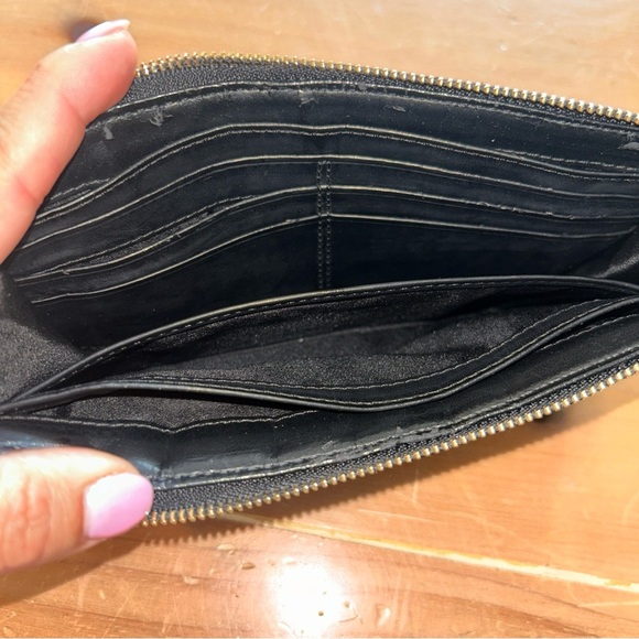 Coach Poppy Edition Black Leather Wristlet - Picture 4 of 4